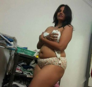 Fuck My Indian GF pleased to share with you a free picture gallery with Indian Babe in hardcore sex scene